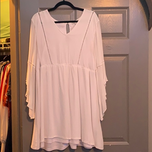 Charlotte Russe Dresses & Skirts - White Fairytale Dress
